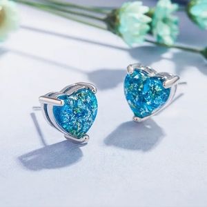 💙💙NEW💙💙STUNNING!! BLUE FIRE OPAL Heart Earrings in SILVER Plating